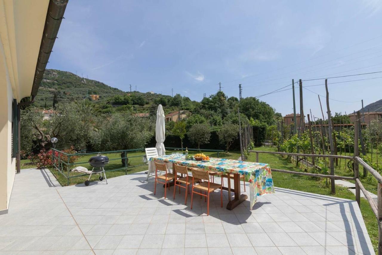 フィナーレ・リーグレ Charming Ligurian Riviera Houseヴィラ エクステリア 写真